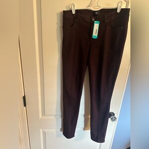 NWT Paige/ Skinny Jeans/ Burgundy/ Verdugo Ankle/ Size 31